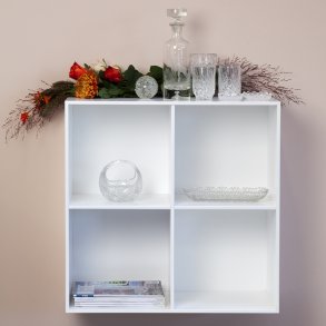 Stor KVADRAT reol med 4 rum - hvidmalet birk // 2. sort.