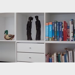 Stor KVADRAT reol med 2 rum - hvidmalet birk