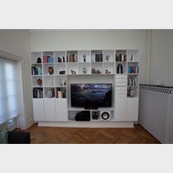 Smal KVADRAT reol med 2 rum - hvidmalet birk