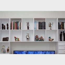 Smal KVADRAT reol med 3 rum - hvidmalet birk